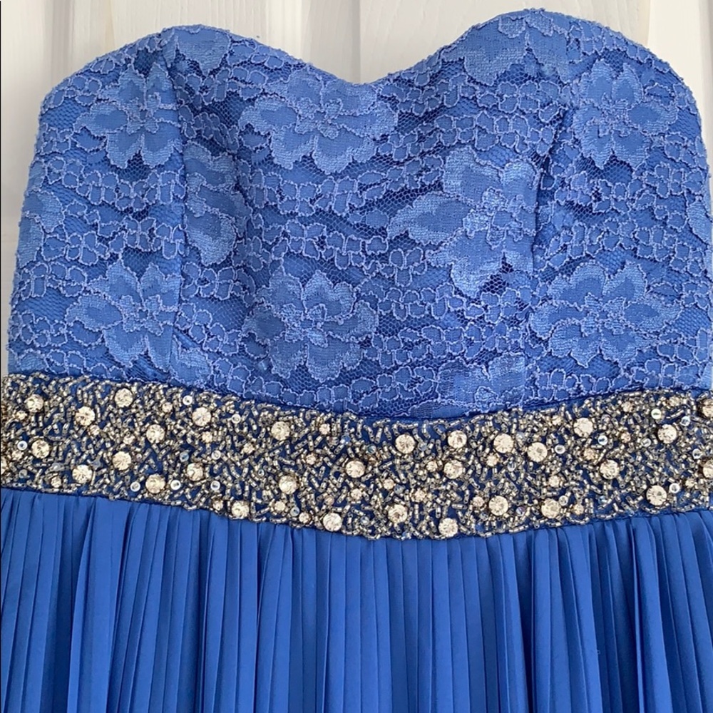 💙BLUE SLEEVELESS DRESS - Picture 4 of 7